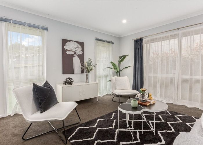  at 26 Mooring Close, Whitby, Porirua