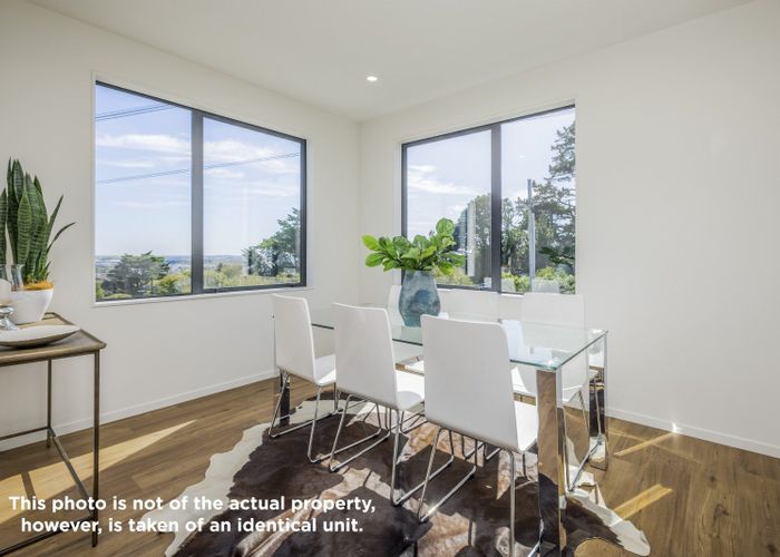  at 8 Timo Way, Flat Bush, Manukau City, Auckland