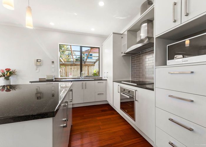  at 45A Sycamore Drive, Sunnynook, North Shore City, Auckland