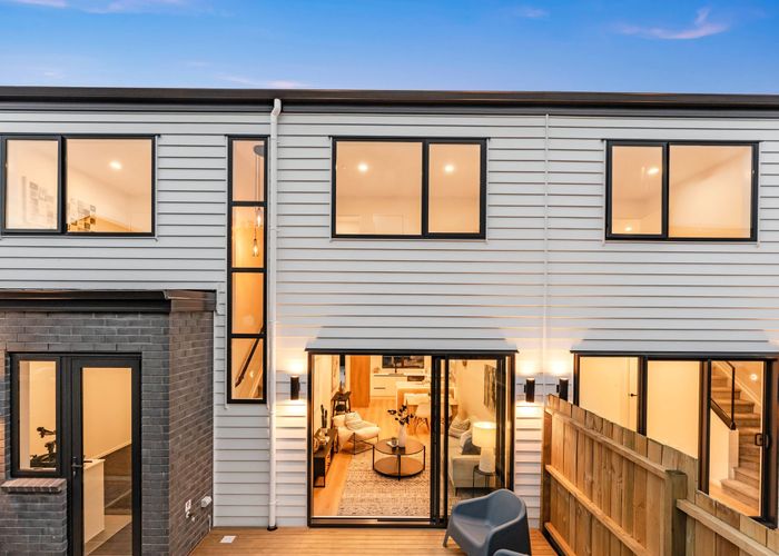  at 25-27 Sunnymead Road, Glen Innes, Auckland City, Auckland