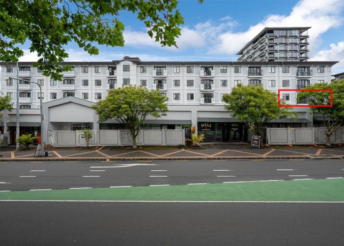  at 2J/160 Symonds Street, Eden Terrace, Auckland City, Auckland