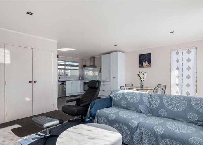  at 203F Maxwell Road, Redwoodtown, Blenheim, Marlborough