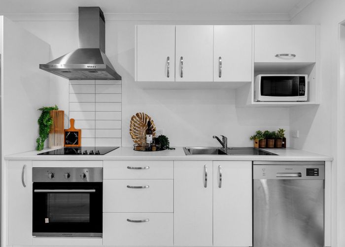  at 8/113 Knighton Road, Hillcrest, Hamilton, Waikato