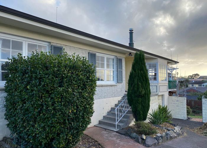  at 12 Fitzwater Place, Henderson, Waitakere City, Auckland