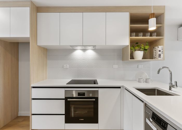  at 72E Weatherly Road, Torbay, North Shore City, Auckland