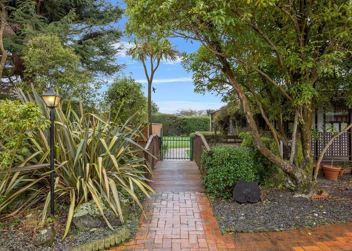  at 32C Gardiners Road, Bishopdale, Christchurch