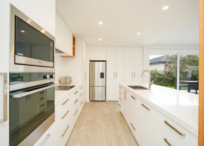  at 127 Terrace Street, Rosedale, Invercargill