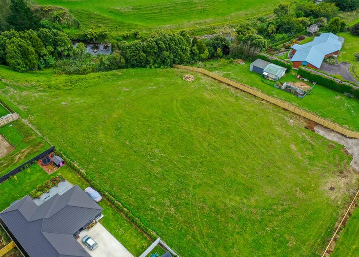 Free property data for 155 Cross Road, Lepperton, New Plymouth homes