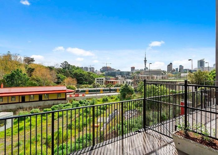  at 204/13 Cheshire Street, Parnell, Auckland City, Auckland