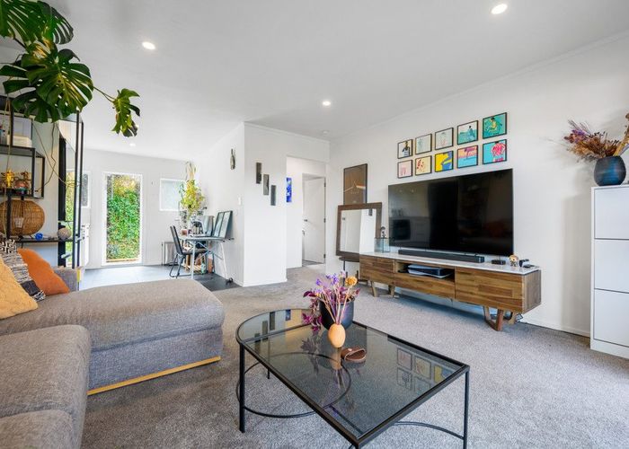  at 5/14 Mcdonald Crescent, Mount Wellington, Auckland City, Auckland