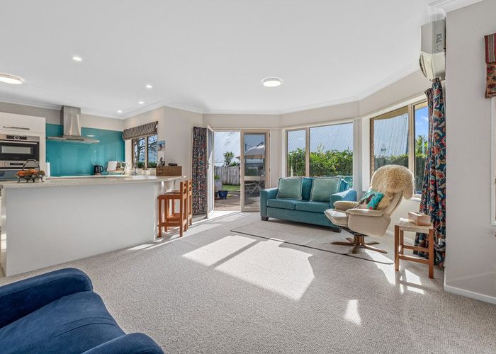  at 9 Knightsbridge Place, Bethlehem, Tauranga