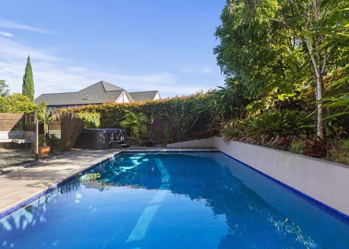  at 21 Deanna Drive, West Harbour, Auckland