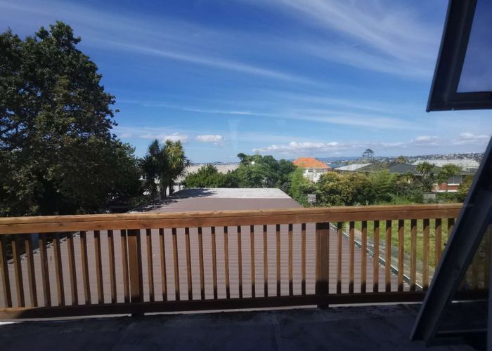  at 4 Sydney Street, Hauraki, North Shore City, Auckland