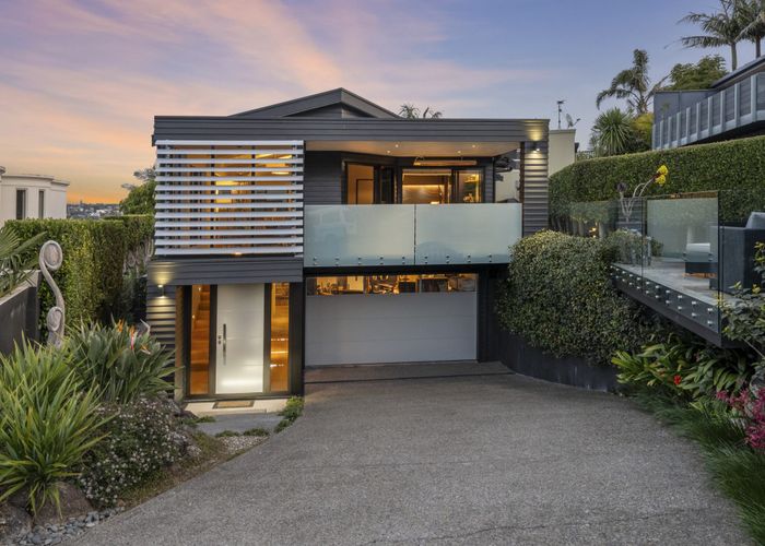  at 1A Portal Place, Murrays Bay, North Shore City