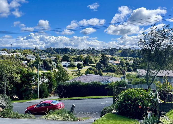  at 48 Watling Street, Gate Pa, Tauranga