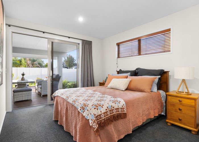  at 21 Dalethorpe Avenue, Fairfield, Hamilton