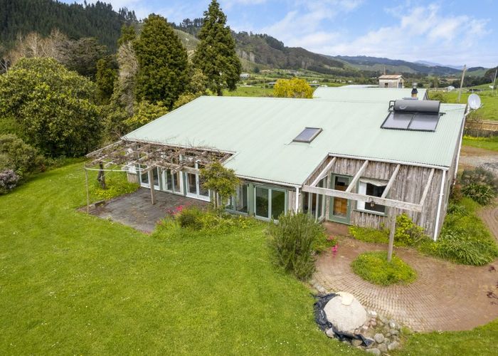 at 47 Tame Porati Street, Manakau, Manakau