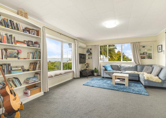  at 7 Aries Place, Kawaha Point, Rotorua