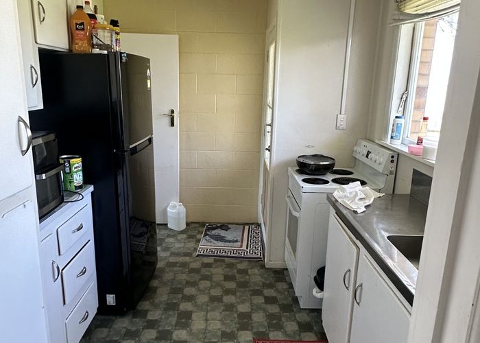  at 4/1 Parry Road, Mount Wellington, Auckland City, Auckland