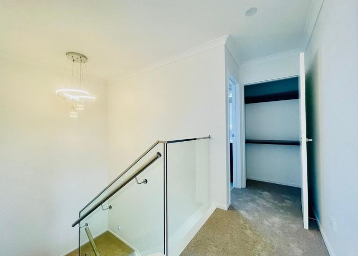  at 8A Neems Place, Manurewa, Manukau City, Auckland