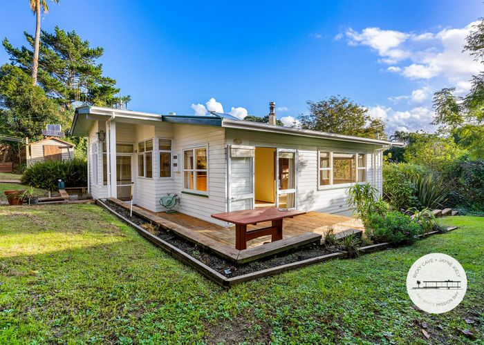  at 33 Clarendon Road, Saint Heliers, Auckland
