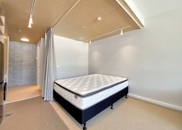  at 205/2 Campbell Terrace, Petone, Lower Hutt