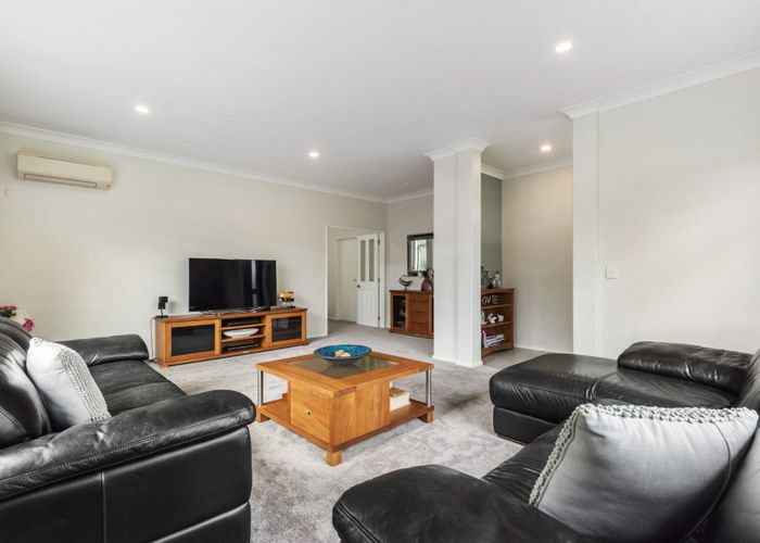  at 29 Laurel Oak Drive, Schnapper Rock, Auckland