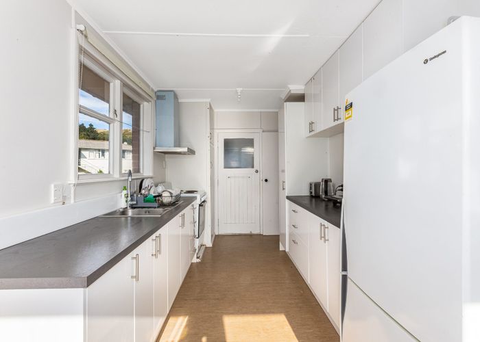 at 28 Durham Street, Cannons Creek, Porirua, Wellington