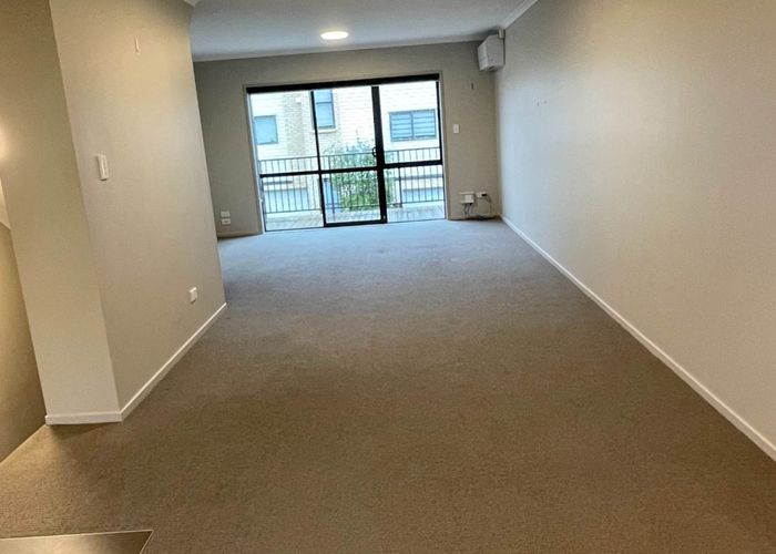  at 186/172 Mcleod Road, Te Atatu South, Waitakere City, Auckland