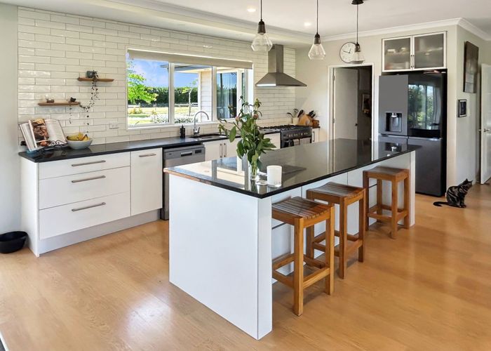  at 1 Tupelo Place, Swannanoa, Rangiora