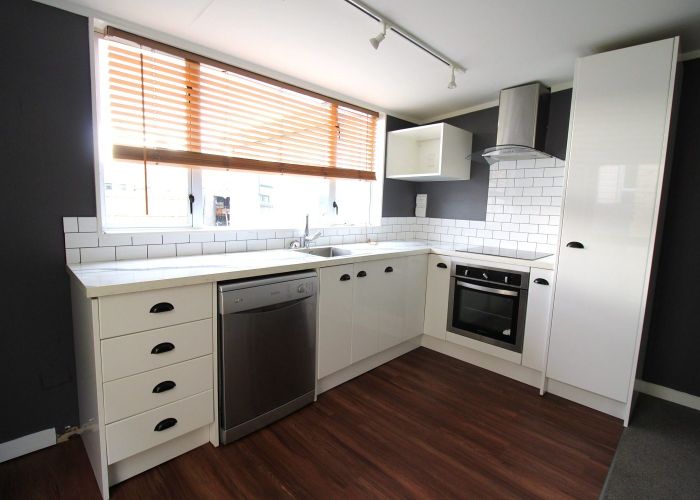  at 27 Loyalty Street, Forbury, Dunedin, Otago