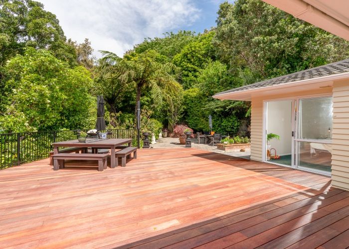  at 1 Woodman Drive, Tawa, Wellington