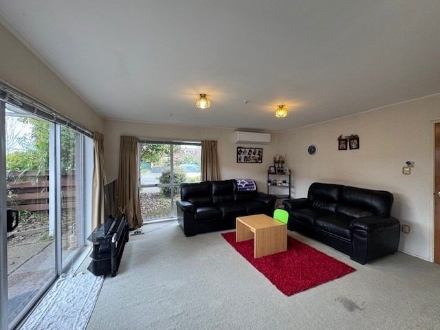  at 1/18 Rainforth Street, Terrace End, Palmerston North, Manawatu / Whanganui