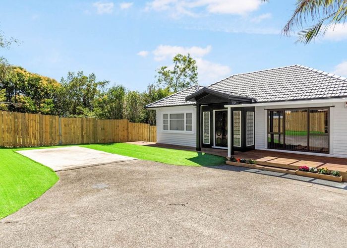  at 2/357 Hillsborough Road, Mount Roskill, Auckland
