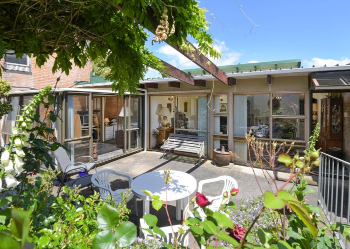 at 3/31 Forbes Street, Onehunga, Auckland