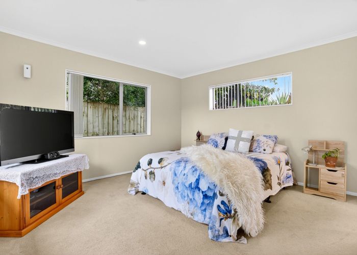  at 9 Puketi Lane, Waiuku, Franklin, Auckland