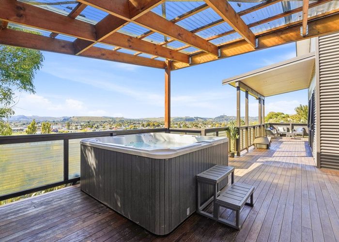  at 68 Parkdale Drive, Aramoho, Whanganui, Manawatu / Whanganui