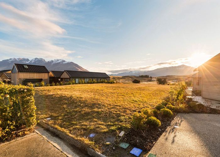  at 9 Torridon Court, Jacks Point, Queenstown-Lakes, Otago