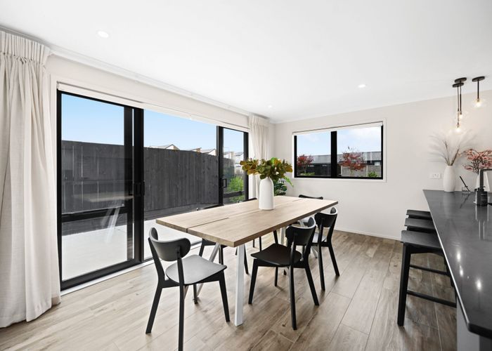  at 52a Kimbrae Drive, Rototuna, Hamilton, Waikato