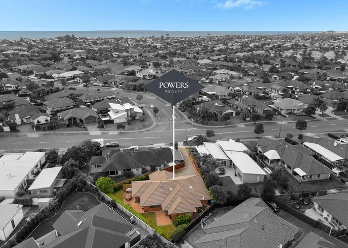 at 550 Gloucester Road, Papamoa Beach, Papamoa