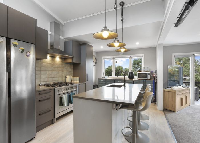  at 85 Rangeview Road, Sunnyvale, Waitakere City, Auckland