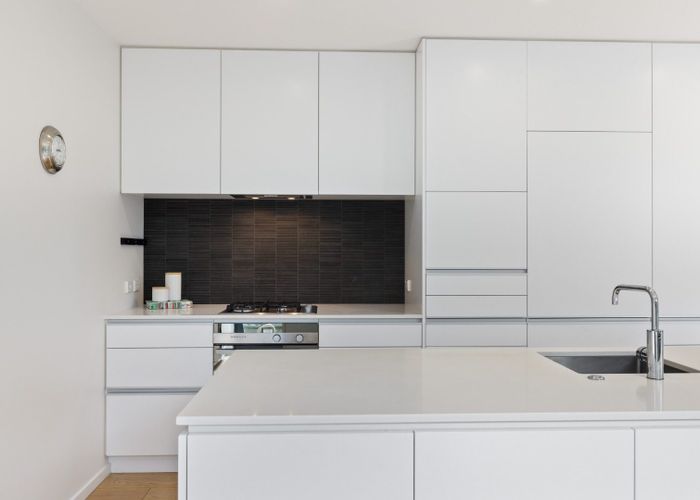  at 994 Colombo Street, St. Albans, Christchurch City, Canterbury