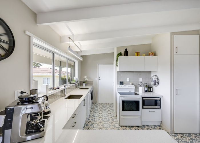  at 180 Te Awa Avenue, Te Awa, Napier, Hawke's Bay