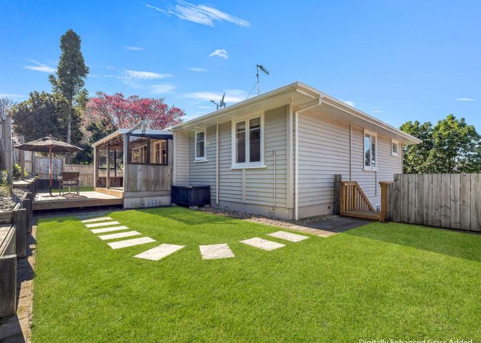  at 39 Courtney Road, Gate Pa, Tauranga, Bay Of Plenty