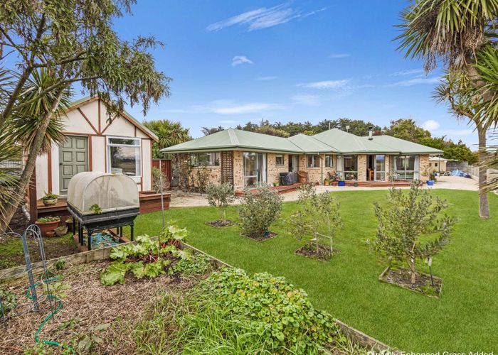  at 34 Kiwi Ave, Waikuku Beach, Waimakariri, Canterbury