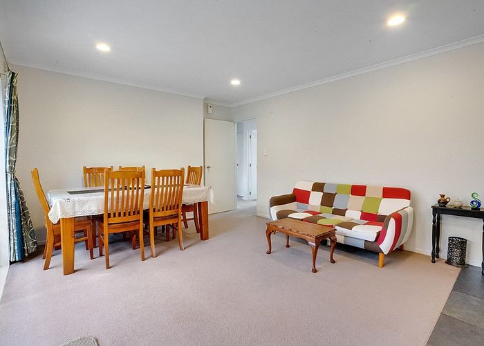  at 8 Ricardo Court, Manurewa, Auckland