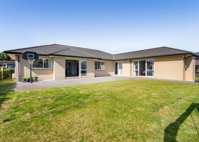  at 12 Oakmont Crescent, Waiwhakaiho, New Plymouth, Taranaki