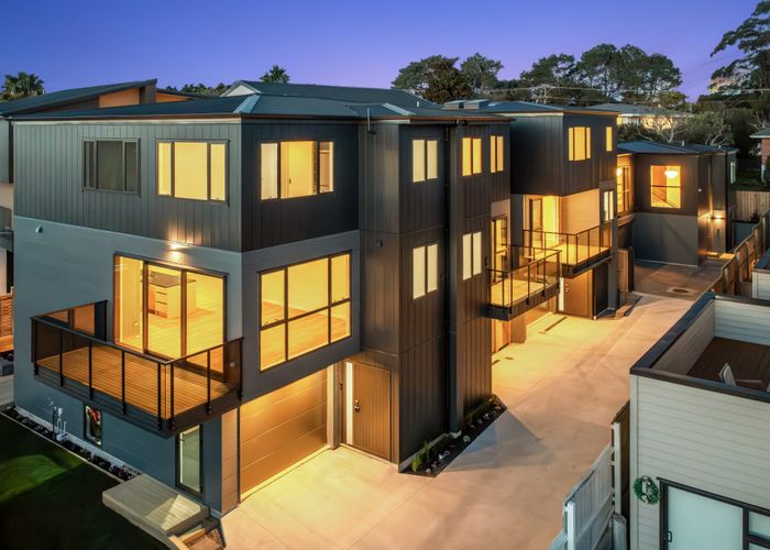  at Lot 3/9 Catalina Crescent, Forrest Hill, North Shore City, Auckland