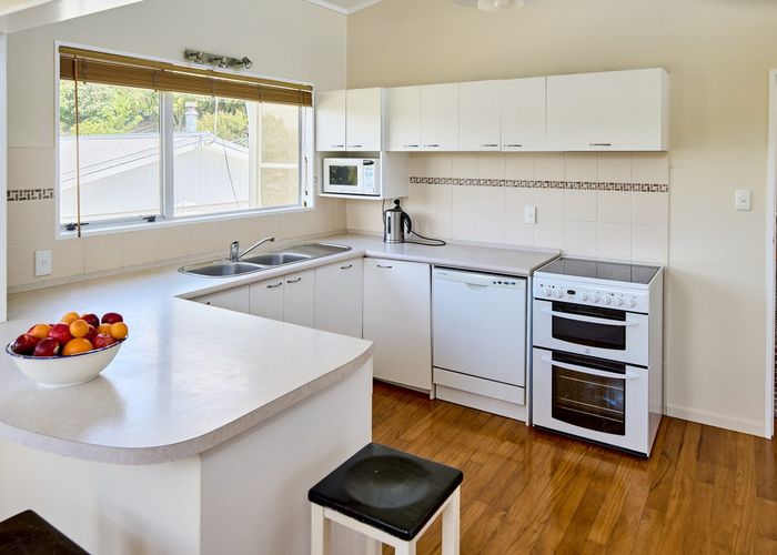  at 52 Spinnaker Drive, Whitby, Porirua