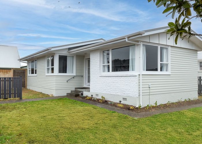  at 55 Michael Road, Paraparaumu Beach, Kapiti Coast, Wellington